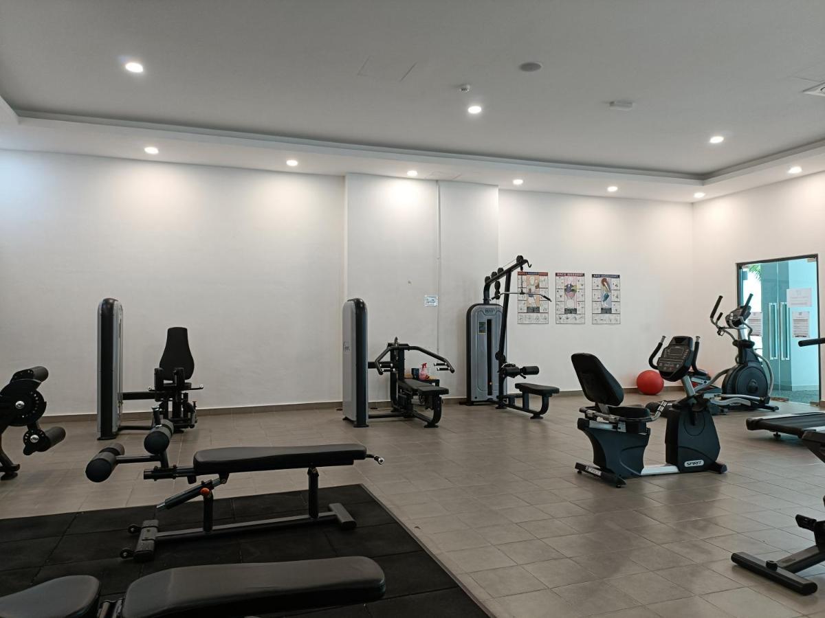 Apartamento Arc Austin Hills Residensi By Antlerzone Johor Bahru Exterior foto