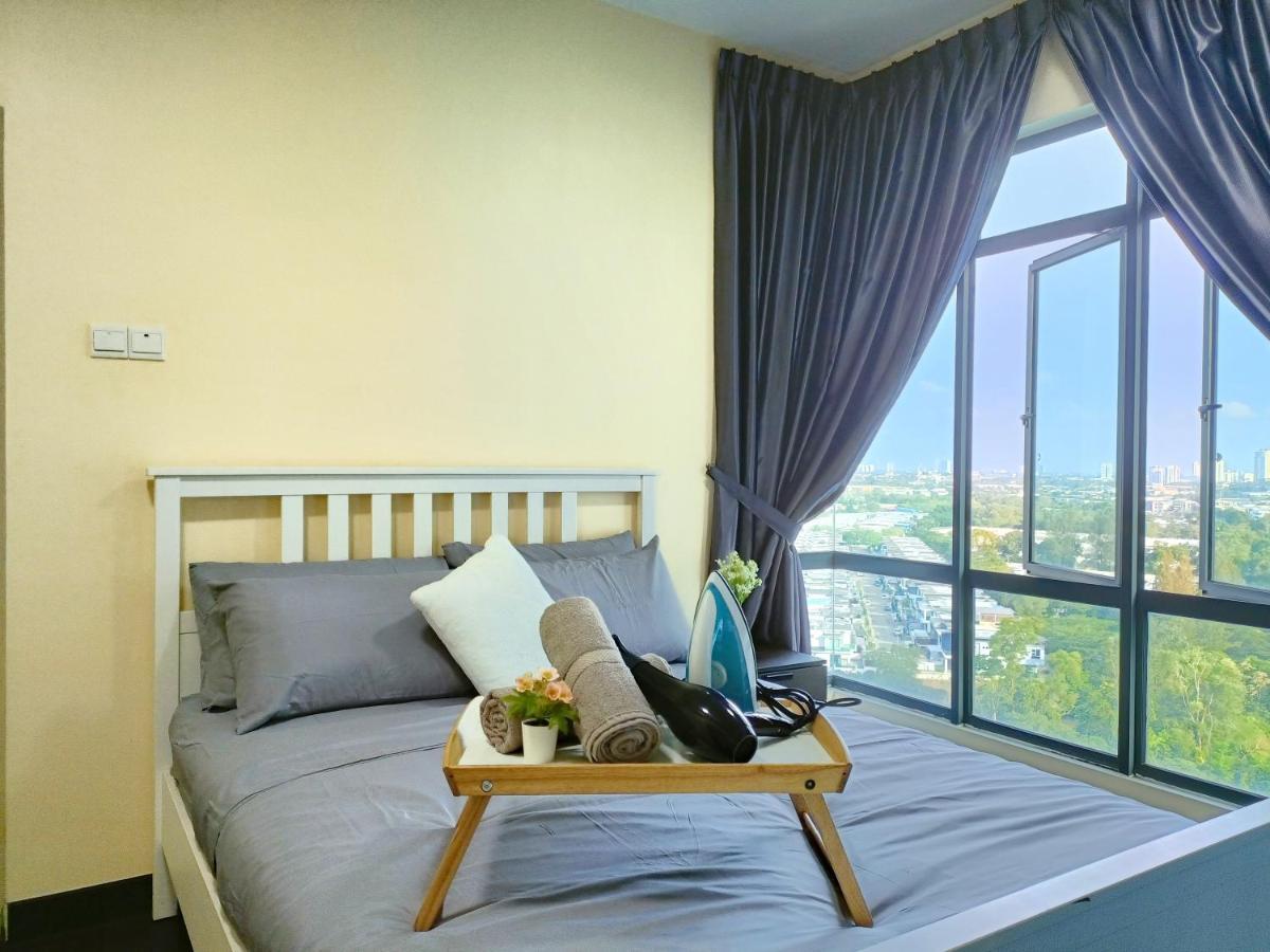 Apartamento Arc Austin Hills Residensi By Antlerzone Johor Bahru Exterior foto