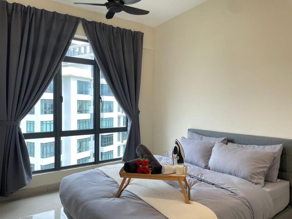 Apartamento Arc Austin Hills Residensi By Antlerzone Johor Bahru Exterior foto